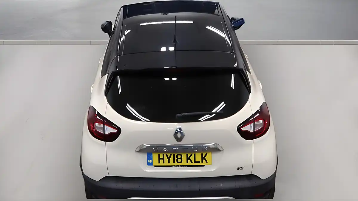 Used 2017 Renault Captur Dynamique S Nav White - Interior and Exterior details 8