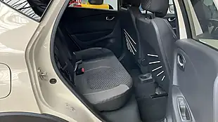 Used 2017 Renault Captur Dynamique S Nav White - Interior and Exterior details 9
