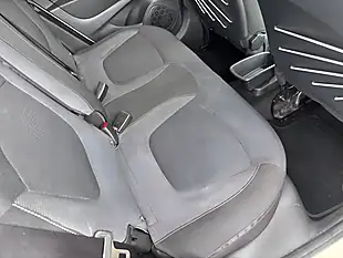 Used 2017 Renault Captur Dynamique S Nav White - Interior and Exterior details 10