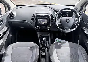 Used 2017 Renault Captur Dynamique S Nav White - Interior and Exterior details 13