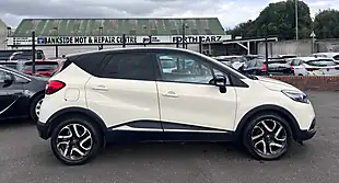 Used 2017 Renault Captur Dynamique S Nav White - Interior and Exterior details 5