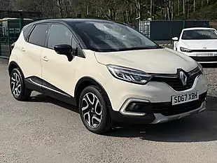 Used 2017 Renault Captur Dynamique S Nav White - Interior and Exterior details 3