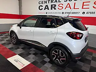 Used 2017 Renault Captur Dynamique S Nav White - Interior and Exterior details 9