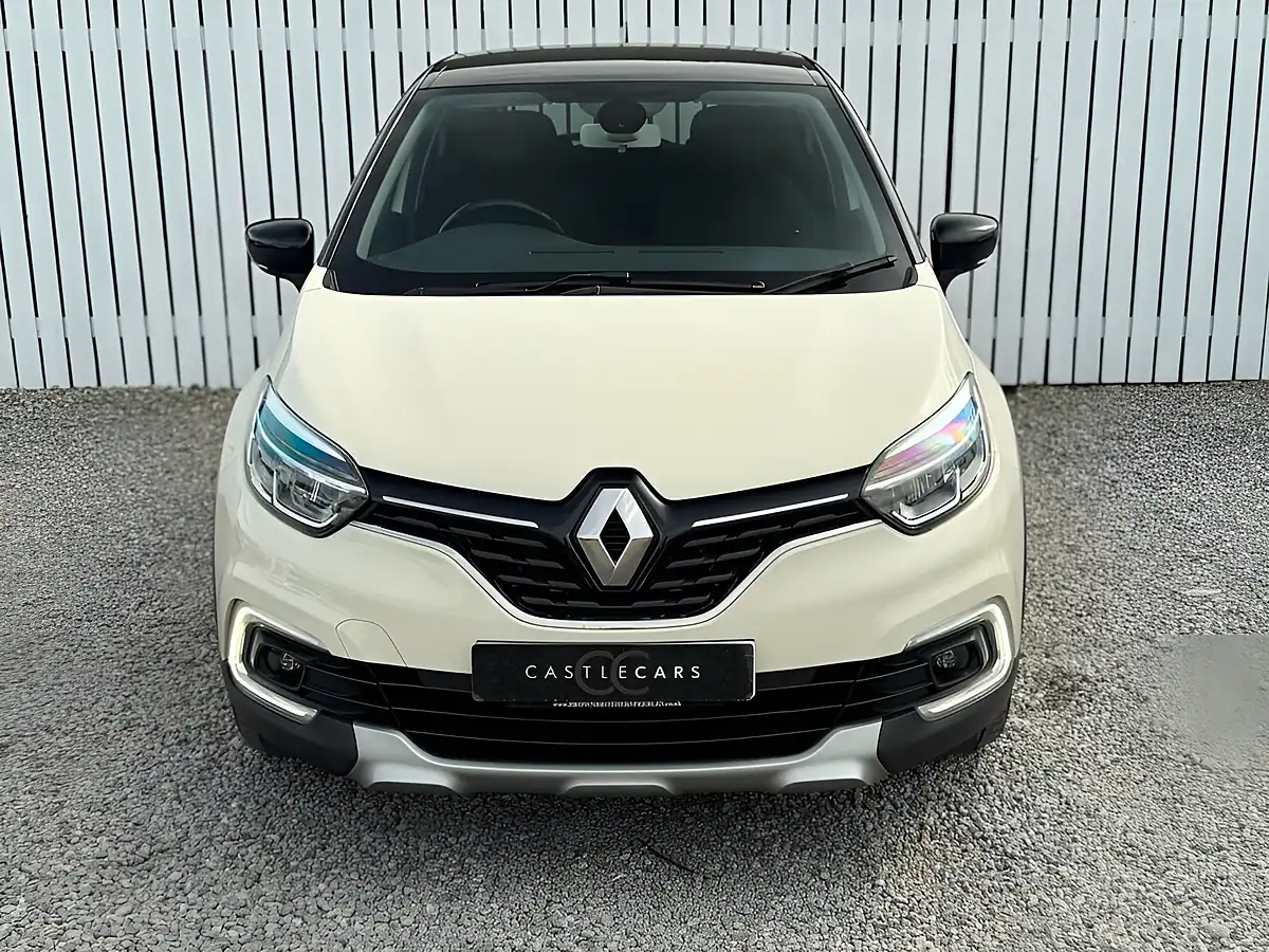 Used 2017 Renault Captur Dynamique S Nav White - Interior and Exterior details 2