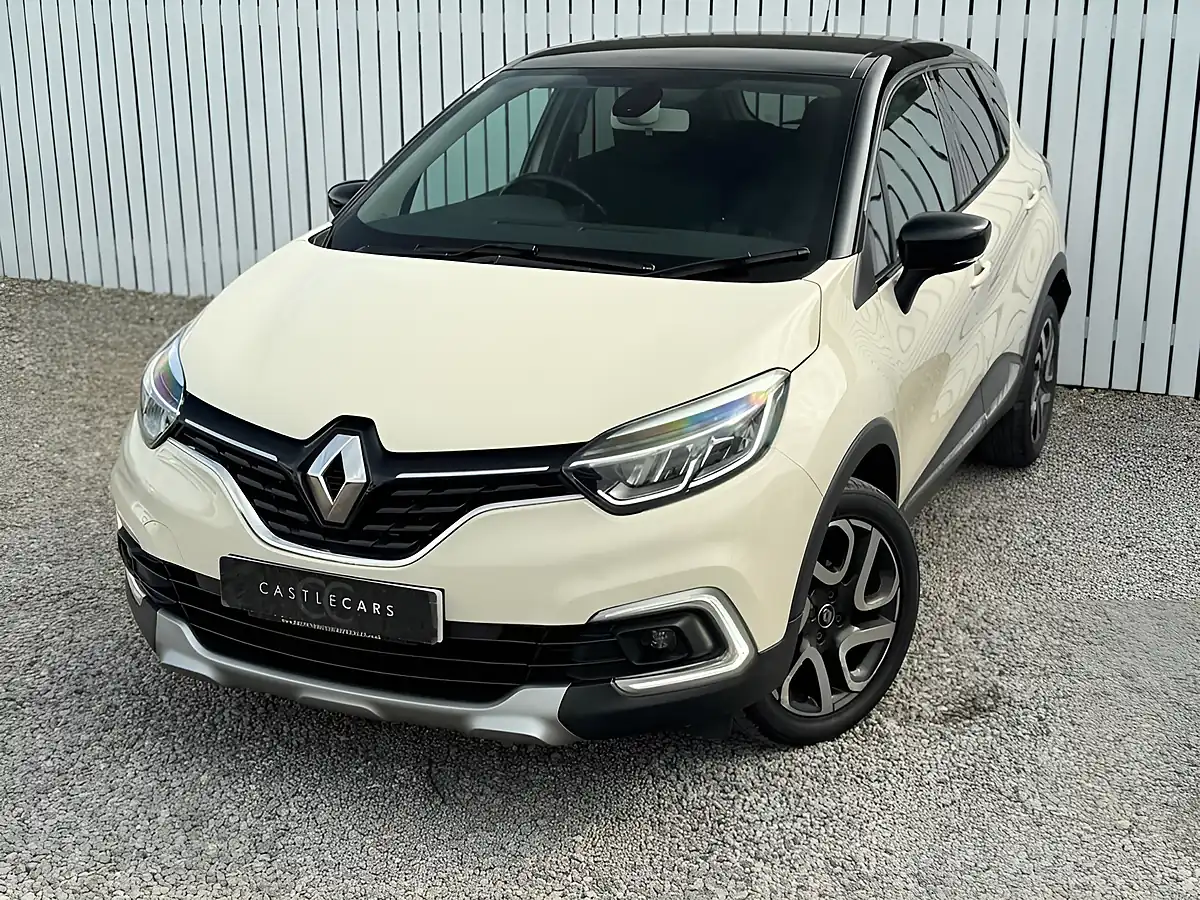 Used 2017 Renault Captur Dynamique S Nav White - Interior and Exterior details 3