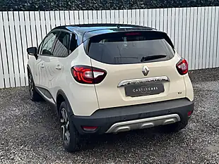 Used 2017 Renault Captur Dynamique S Nav White - Interior and Exterior details 4