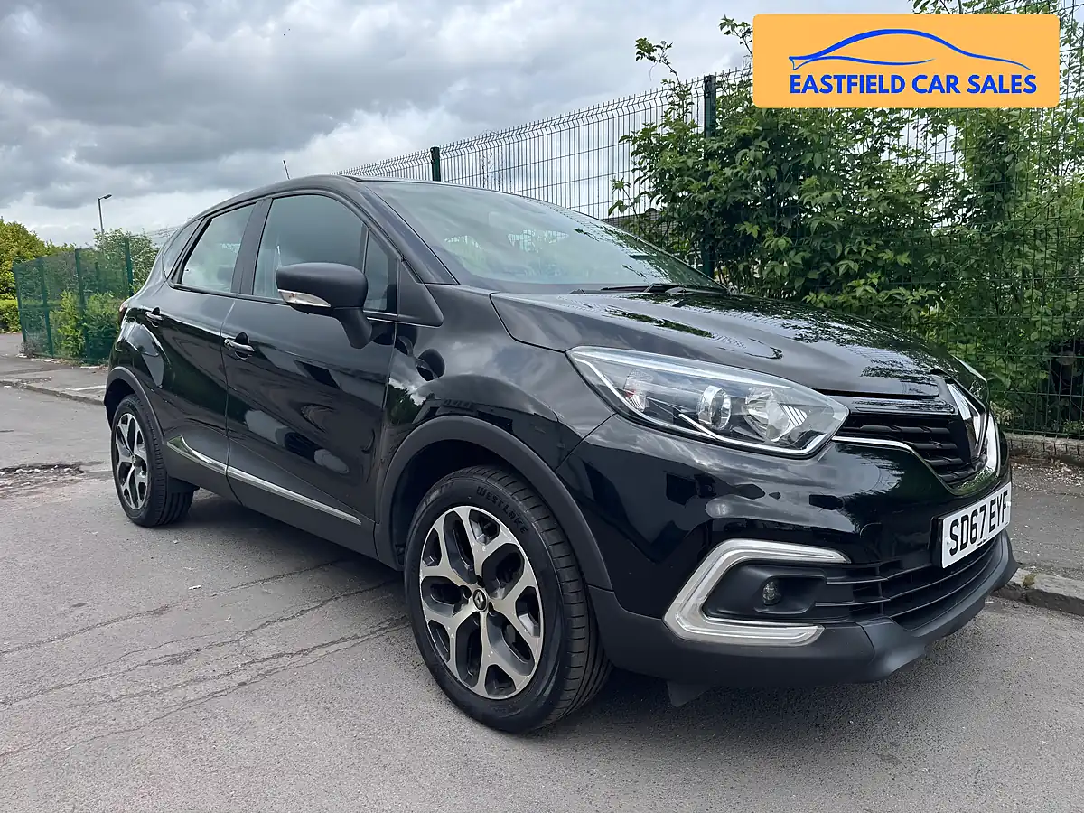 Used 2017 Renault Captur Energy Dynamique Nav Diamond Black - Front View