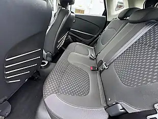 Used 2017 Renault Captur Energy Dynamique Nav Diamond Black - Interior and Exterior details 6