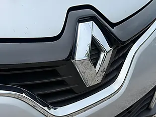 Used 2017 Renault Captur Energy Dynamique Nav Silver - Interior and Exterior details 18