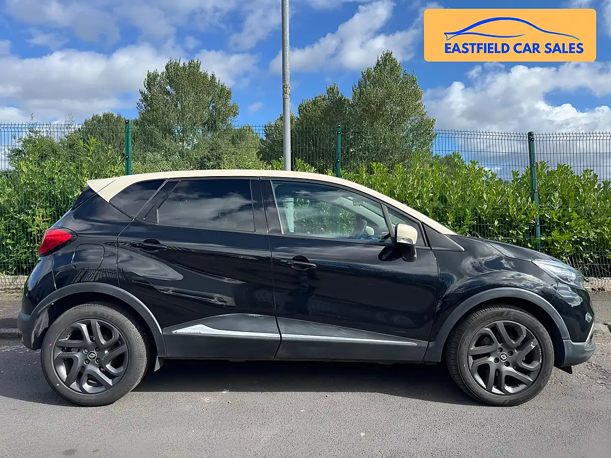 Used 2017 Renault Captur Energy Dynamique S Nav Diamond Black - Interior and Exterior details 2