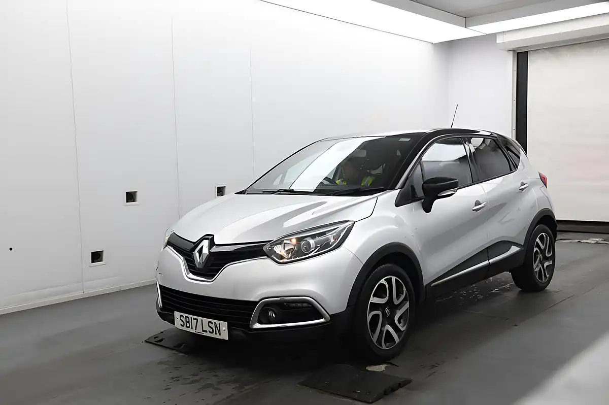 Used 2017 Renault Captur Energy Dynamique S Nav Silver - Interior and Exterior details 2