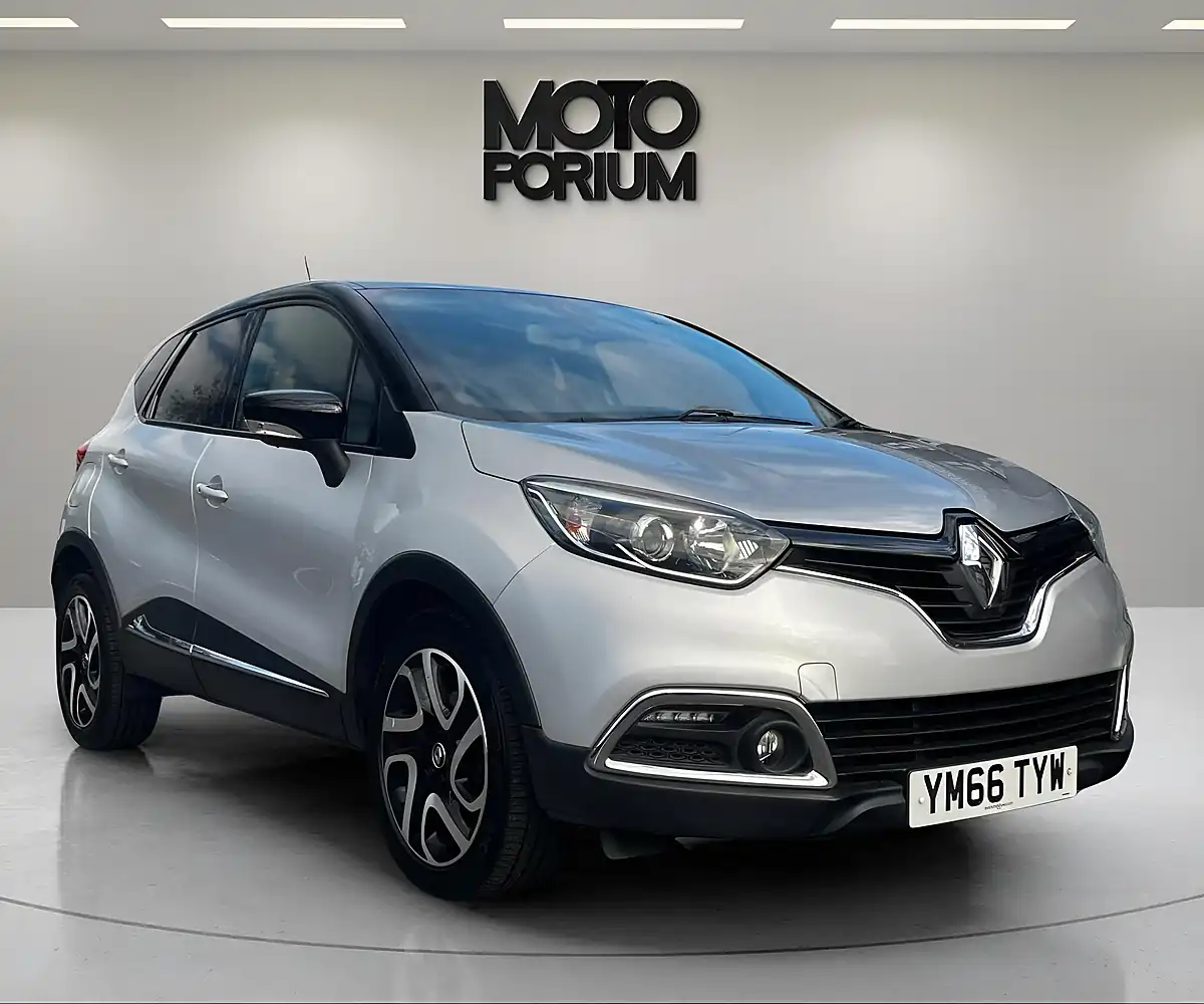 Used 2017 Renault Captur Energy Dynamique S Nav Silver - Interior and Exterior details 2