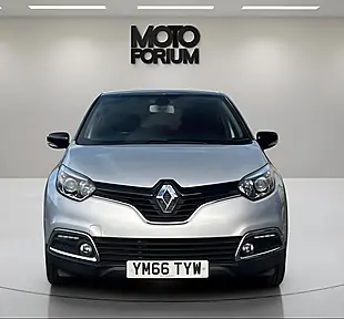 Used 2017 Renault Captur Energy Dynamique S Nav Silver - Interior and Exterior details 9