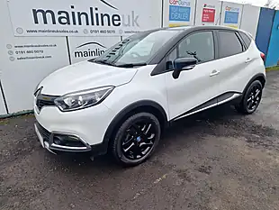 Used 2017 Renault Captur Iconic Nav White - Interior and Exterior details 3