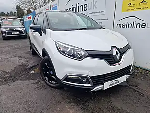 Used 2017 Renault Captur Iconic Nav White - Interior and Exterior details 5