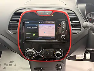Used 2017 Renault Captur Signature Nav Grey - Interior and Exterior details 17