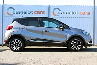 Used 2017 Renault Captur Signature Nav Grey - Interior and Exterior details 5