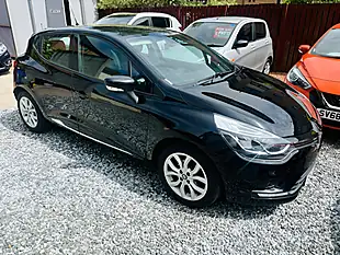 Used 2017 Renault Clio Dynamique Nav Black - Interior and Exterior details 10