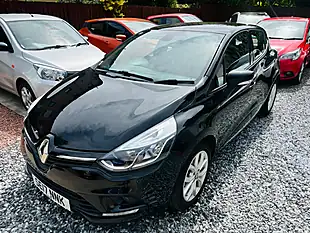 Used 2017 Renault Clio Dynamique Nav Black - Interior and Exterior details 12