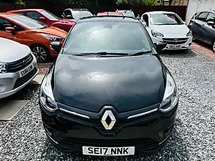 Used 2017 Renault Clio Dynamique Nav Black - Interior and Exterior details 3
