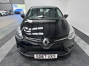 Used 2017 Renault Clio Dynamique Nav Black - Interior and Exterior details 4