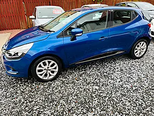 Used 2017 Renault Clio Dynamique Nav Blue - Interior and Exterior details 10