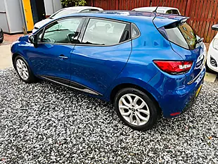 Used 2017 Renault Clio Dynamique Nav Blue - Interior and Exterior details 11