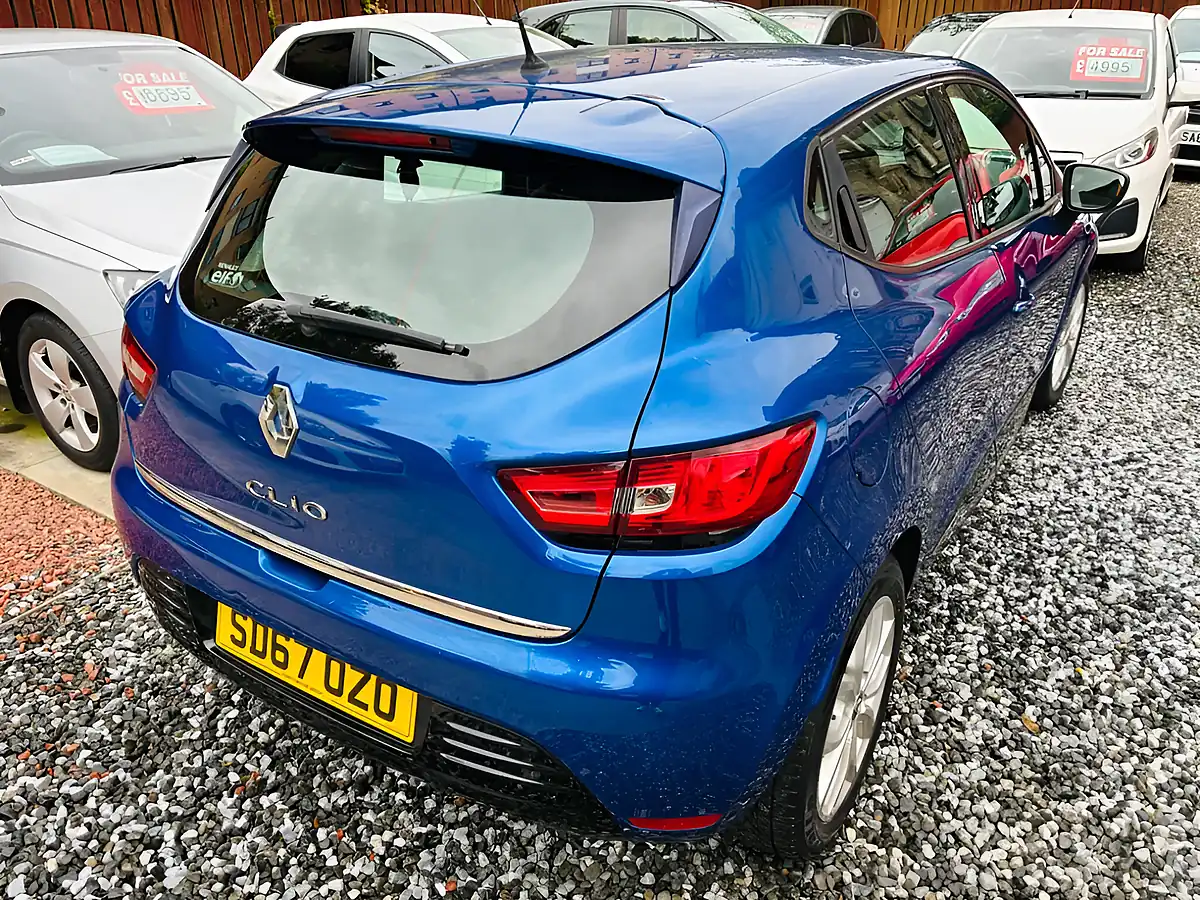 Used 2017 Renault Clio Dynamique Nav Blue - Interior and Exterior details 14