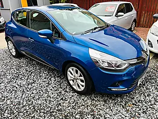 Used 2017 Renault Clio Dynamique Nav Blue - Interior and Exterior details 17