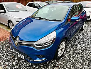 Used 2017 Renault Clio Dynamique Nav Blue - Interior and Exterior details 8