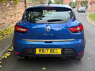 Used 2017 Renault Clio Dynamique Nav Blue - Interior and Exterior details 19