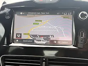 Used 2017 Renault Clio Dynamique Nav Blue - Interior and Exterior details 4