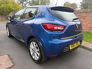 Used 2017 Renault Clio Dynamique Nav Blue - Interior and Exterior details 6