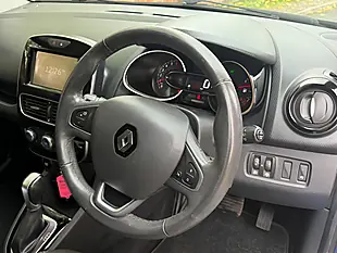 Used 2017 Renault Clio Dynamique Nav Blue - Interior and Exterior details 7