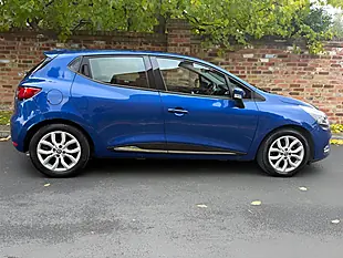 Used 2017 Renault Clio Dynamique Nav Blue - Interior and Exterior details 8