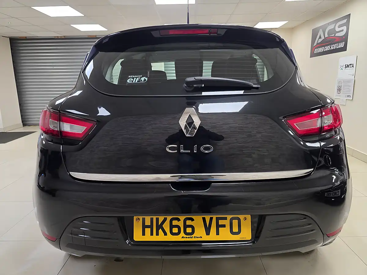 Used 2017 Renault Clio Dynamique Nav Diamond Black - Interior and Exterior details 11