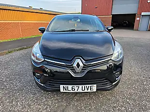 Used 2017 Renault Clio Dynamique Nav Eco Black - Interior and Exterior details 2