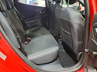 Used 2017 Renault Clio Dynamique Nav Flame Red - Interior and Exterior details 18