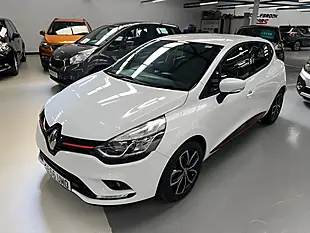 Used 2017 Renault Clio Dynamique Nav Glacier White - Interior and Exterior details 2