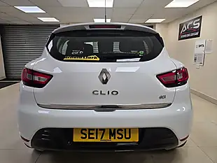 Used 2017 Renault Clio Dynamique Nav Glacier White - Interior and Exterior details 6