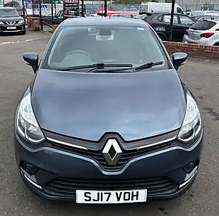 Used 2017 Renault Clio Dynamique Nav Grey - Interior and Exterior details 9