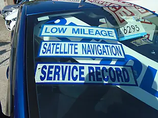 Used 2017 Renault Clio Dynamique Nav Iron Blue - Interior and Exterior details 4