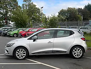 Used 2017 Renault Clio Dynamique Nav Mercury - Interior and Exterior details 3