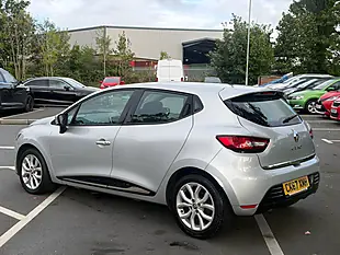 Used 2017 Renault Clio Dynamique Nav Mercury - Interior and Exterior details 4