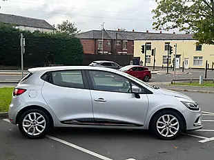 Used 2017 Renault Clio Dynamique Nav Mercury - Interior and Exterior details 7