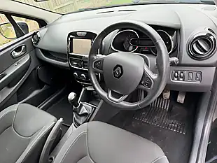 Used 2017 Renault Clio Dynamique Nav Noir - Interior and Exterior details 12