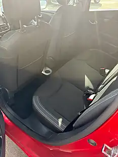 Used 2017 Renault Clio Dynamique Nav Red - Interior and Exterior details 7