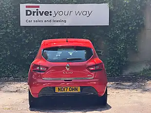 Used 2017 Renault Clio Dynamique Nav Red - Interior and Exterior details 8