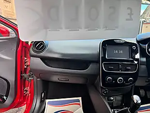 Used 2017 Renault Clio Dynamique Nav Red - Interior and Exterior details 11