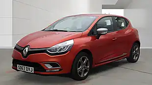 Used 2017 Renault Clio Dynamique Nav Red - Interior and Exterior details 2